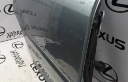 Дверь задняя правая для Lexus RX 2005 года на фотографиях