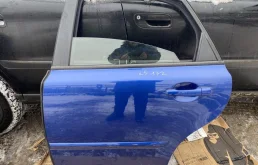 Дверь задняя левая для Volvo S40 2006 года на фотографиях