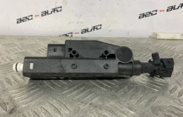 Фары для Volvo S80 2011 года на фотографиях