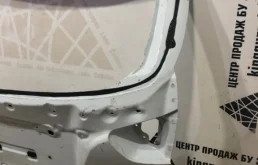 Дверь багажника для Hyundai ix35 2010 года на фотографиях