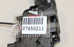 Замок двери задней правой для Ford Galaxy на фотографиях