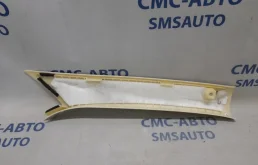 Накладка лобового стекла левая для Mercedes-Benz GLK class 2015 года на фотографиях