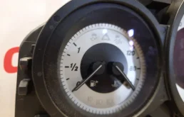 Приборная панель для Mercedes-Benz C class 2009 года на фотографиях