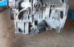 Двигатель без навесного для Mazda Familia 2007 года на фотографиях