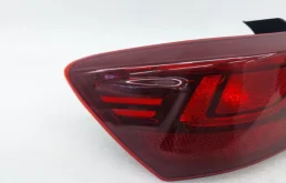 Фонарь левый для Kia Cerato 2015 года на фотографиях