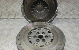 Маховик двухмассовый для Nissan Qashqai J10 2006-2013