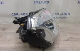 Фара ксенон левая для Mercedes-Benz GLK class 2008 года на фотографиях