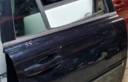 Дверь задняя правая для Volvo XC90 2010 года на фотографиях