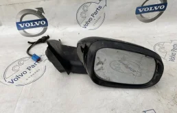 Зеркало боковое левое для Volvo S40 2005 года на фотографиях
