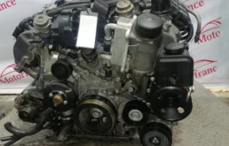 Двигатель для Mercedes-Benz C class 2001 года на фотографиях