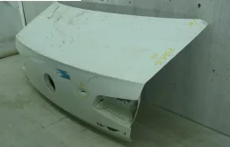 Дверь багажника для Volkswagen Passat 2015 года на фотографиях