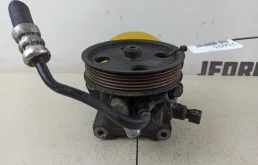 Насос ГУР для Ford Focus 2010 года на фотографиях