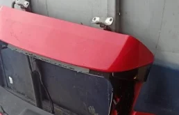 Дверь багажника для Opel Astra 2017 года на фотографиях