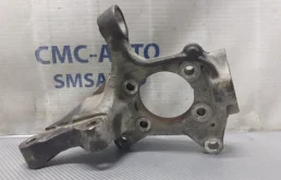 Кулак поворотный правый для Volvo XC90 2005 года на фотографиях