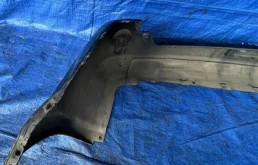 Бампер для Nissan X-Trail 2005 года на фотографиях