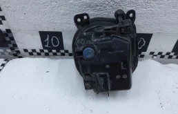 Противотуманка (ПТФ) передняя правая для BMW 5er 2010 года на фотографиях