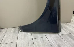 Крылья для Volkswagen Passat 2005 года на фотографиях