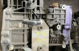 АКПП для Skoda Octavia 1997 года на фотографиях