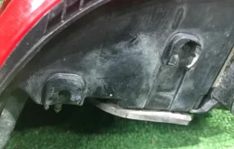 Фонарь левый для Toyota Land Cruiser 2013 года на фотографиях