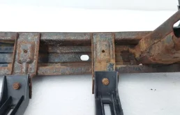 Усилитель заднего бампера для Hyundai Tucson 2008 года на фотографиях