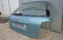 Крышка багажника для Audi A4 1996 года на фотографиях