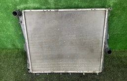 Радиатор охлаждения ДВС для BMW X3 Е83 2003-2010