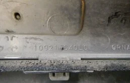 Молдинг двери задний правый для Lexus RX 2010 года на фотографиях