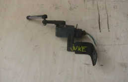 Датчик дорожного просвета задний для Nissan X-Trail 2012 года на фотографиях