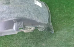 Подкрылок передний правый для Toyota RAV4 2013 года на фотографиях