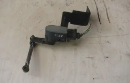 Датчик дорожного просвета задний для Nissan X-Trail 2012 года на фотографиях