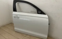 Дверь передняя правая для Audi A6 2016 года на фотографиях