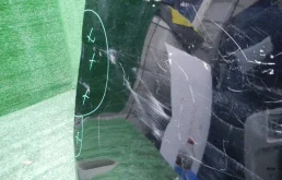 Дверь передняя левая для Mazda CX 5 2020 года на фотографиях