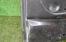 Капот для Renault Logan 2006 года на фотографиях