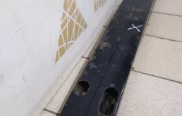 Усилитель заднего бампера для Toyota RAV4 2017 года на фотографиях