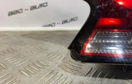 Фонарь внешний левый для Citroen DS4 на фотографиях