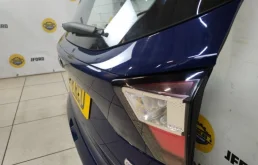 Крышка багажника для Ford Kuga 2019 года на фотографиях