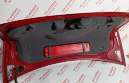 Крышка багажника для Volvo S40 2012 года на фотографиях