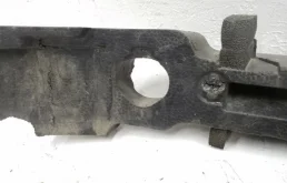 Абсорбер переднего бампера для Toyota RAV4 2013 года на фотографиях