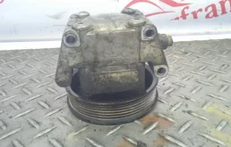 Насос ГУР для Ford Focus 2002 года на фотографиях