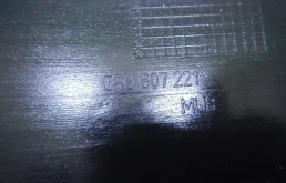 Бампер для Volkswagen Polo 2009 года на фотографиях