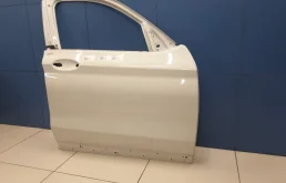 Дверь передняя правая для BMW X3 2023 года на фотографиях