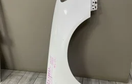 Крылья для Volkswagen Passat 2005 года на фотографиях