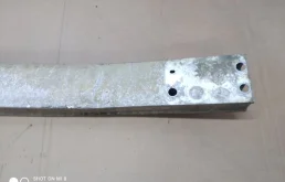 Усилитель заднего бампера для Toyota RAV4 2009 года на фотографиях