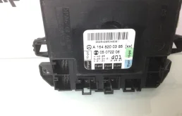 Блок управления дверью для Mercedes-Benz M class 2009 года на фотографиях