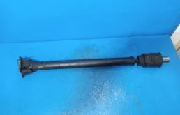 Карданный вал передний для Mitsubishi Pajero 2005 года на фотографиях