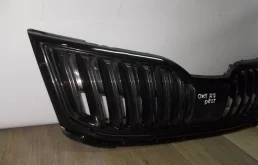 Решетка радиатора для Skoda Octavia 2018 года на фотографиях