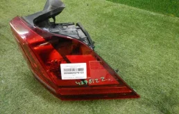 Фонарь внешний правый для Volkswagen Tiguan 2016 года на фотографиях