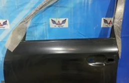 Дверь передняя левая для Toyota Land Cruiser 2014 года на фотографиях