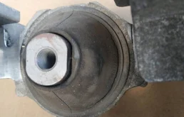 Подушка двигателя передняя левая верхняя для Nissan Qashqai на фотографиях