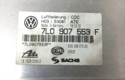 Блок управления пневмоподвеской для Volkswagen Touareg 2003 года на фотографиях